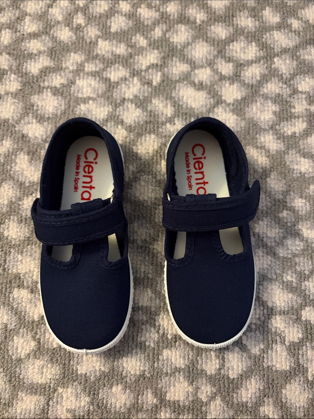 Cienta Navy Canvas Mary Jane with Velcro Strap